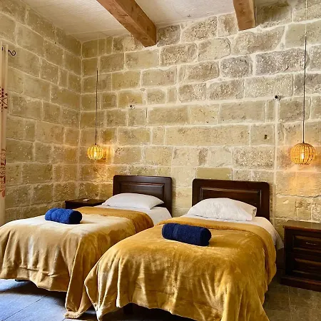 וילה Ta Lucija - Luxurious 6 Bedroom/en - Pool / Ac